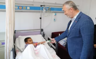 19 Mayıs Belediyesi 65 çocuğu sünnet ettirdi