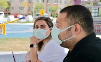 23 yıllık böbrek hastası eşinin organ bağışıyla sağlığına kavuştu