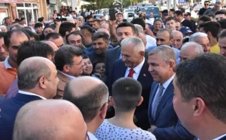 AK Parti Genel Başkanvekili Binali Yıldırım, Durağan ve Saraydüzü'nde konuştu: