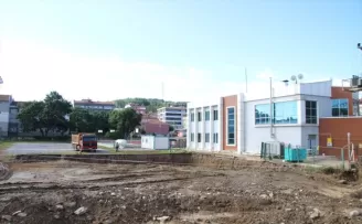 Alaçam’da kapalı yüzme havuzunun yapımına başlandı