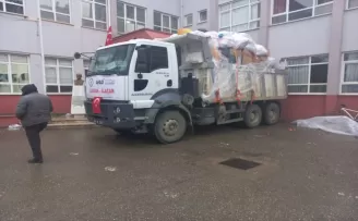 Alaçam'dan deprem bölgesine yardım