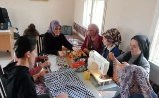 Amasya’da Köy Yaşam Merkezi kadınlar için gelir kapısı oldu