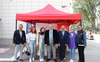 Amasya’da polisler üniversite öğrencilerini bilgilendirdi