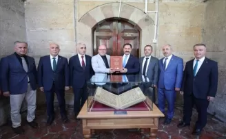 Amasya’da restorasyonu tamamlanan Yazma Eserler Kütüphanesi hizmete açıldı