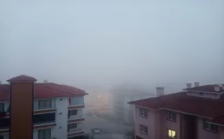 Amasya’da sis etkili oldu