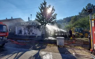 Amasya'da yangın çıkan ev kullanılamaz hale geldi