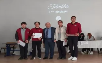 Ayancık’ta Cumhuriyet’in 100. yılı dolayısıyla bilgi yarışması düzenlendi