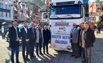 Ayancık ve Gerze ilçelerinden deprem bölgesine destek