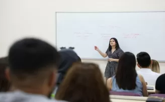 BARÜ’de lisansüstü program sayısı 61’e yükseldi