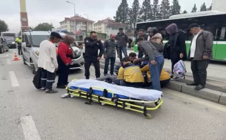 Bolu’da hafif ticari aracın çarptığı öğrenci yaralandı