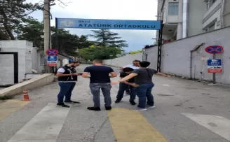 Bolu'da Narkotim'lerden okul önlerinde denetim