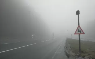 Bolu Dağı’nda sis ulaşımı olumsuz etkiliyor