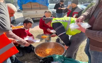 Boyabat Belediyesince İskenderun’da aşevi kuruldu