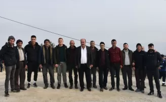 Boyabat’ta devlet, millet iş birliğiyle köy meydanı oluşturuldu
