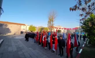 Büyük Önder Atatürk'ü anıyoruz