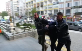 Çorum’da ayrıldığı kadını rehin alan şüpheli tutuklandı