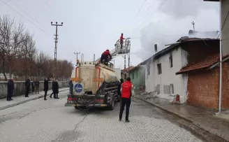 Çorum’da yangın çıkan ev kullanılamaz hale geldi