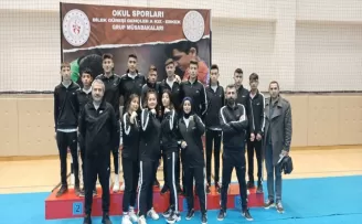 Çorum'u bilek güreşi Türkiye finalinde Mecitözülü öğrenciler temsil edecek