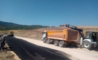 Çorum’un Dodurga-İskilip kara yolunun heyelan nedeniyle çöken bölümü onarıldı