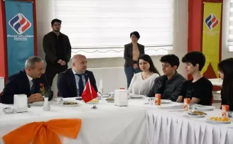 Deprem bölgesinden Karabük’e gelen 603 öğrenci eğitime başladı