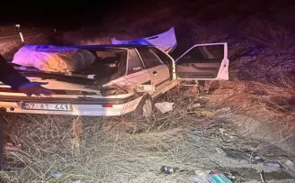 Durağan ilçesinde su kanalına düşen otomobilin sürücüsü yaralandı