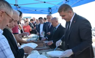 Düzce’de İlahiyat Fakültesi Uygulama Camisi ibadete açıldı