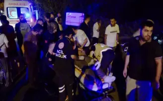 Düzce’de önündeki araca çarpan otomobildeki 4 kişi yaralandı