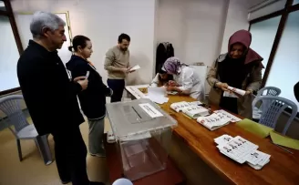Düzce’de seçimler için huzurevinde sandık kuruldu