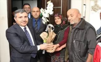 Düzce Valisi Atay, Akçakoca'da yaralı askeri ziyaret etti