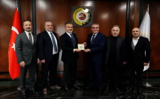 Eski Bakan Suat Kılıç, Samsun TSO yöneticileriyle bir araya geldi
