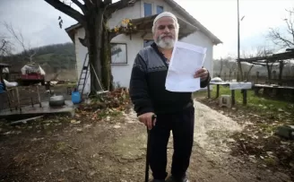 Eskiden oturduğu ev için yapılan 