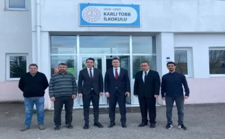 Gerze Kaymakamı Arabacı, okul ziyaretlerinde bulundu