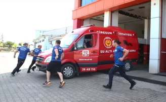 Giresun’un “balık adamları“ Karadeniz’in zorlu sularında mücadele ediyor