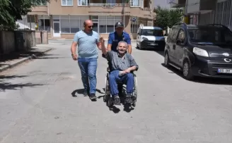 Gümüşhacıköy’de evden kaçan alzaymır hastasını polis buldu