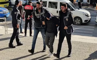 GÜNCELLEME - Çorum’da arkadaşını bıçakla öldürdüğü iddia edilen kişi tutuklandı