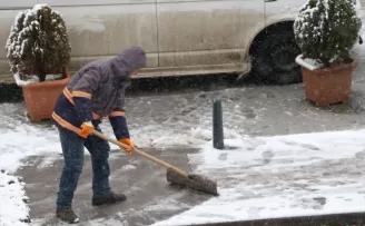 Havza ilçesinde kar yağışı etkili oldu