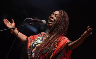 İspanyol sanatçı Buika İstanbul'da konser verdi