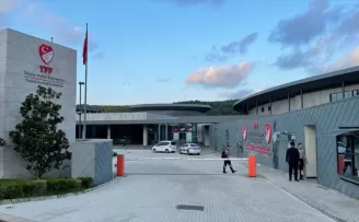 İstanbul'daki TFF binasına silahla ateş açıldı