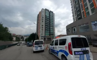 Karabük’te 12. kattan düşen çocuk hayatını kaybetti