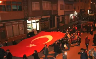 Karabük'te Cumhuriyet'in 99 yılı nedeniyle fener alayı düzenlendi
