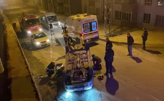Karabük'te devrilen otomobilin sürücüsü yaralandı