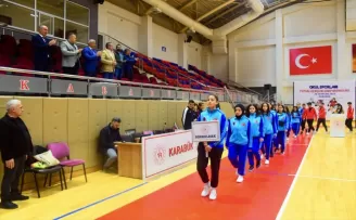 Karabük’te Futsal Okul Sporları müsabakaları başladı