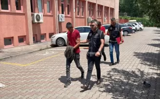 Karabük’te kaçak içki operasyonunda 2 zanlı yakalandı