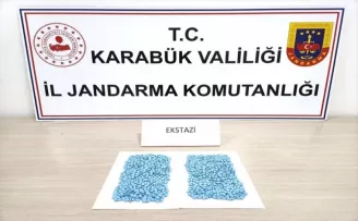 Karabük’te uyuşturucu operasyonlarında 3 zanlı tutuklandı