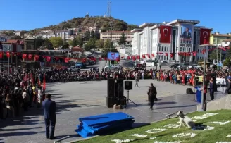 Kastamonu'da 29 Ekim Cumhuriyet Bayramı kutlanıyor