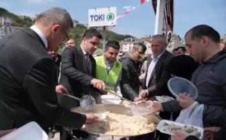 Kastamonu’da asırlık pilav şöleni 3 yıl aradan sonra yeniden yapıldı
