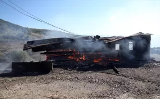 Kastamonu’da çıkan yangında 10 ev yandı