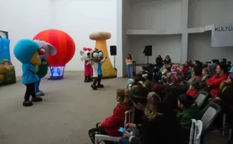 Kastamonu'da öğrenciler Kral Şakir ile eğlendi