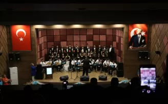 Kastamonu’da “Türk Müziği Korosu“ konser verdi