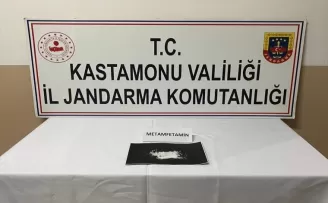 Kastamonu'da uyuşturucu operasyonunda 3 zanlı yakalandı